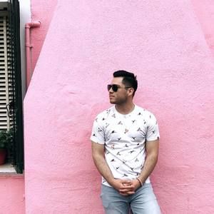 Meet your Posher, Eduardo